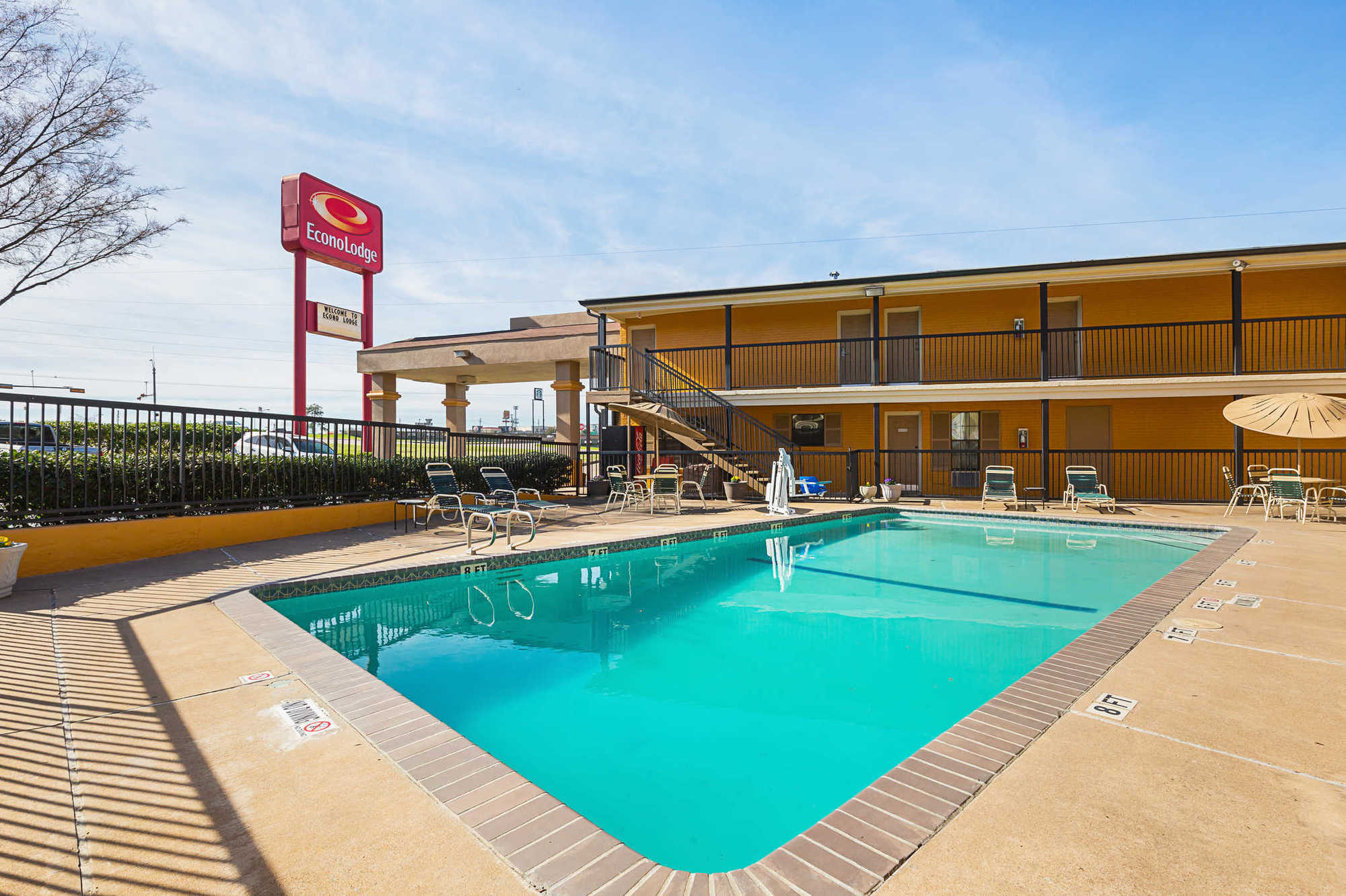 Econo Lodge Huntsville- University Area Instalações foto
