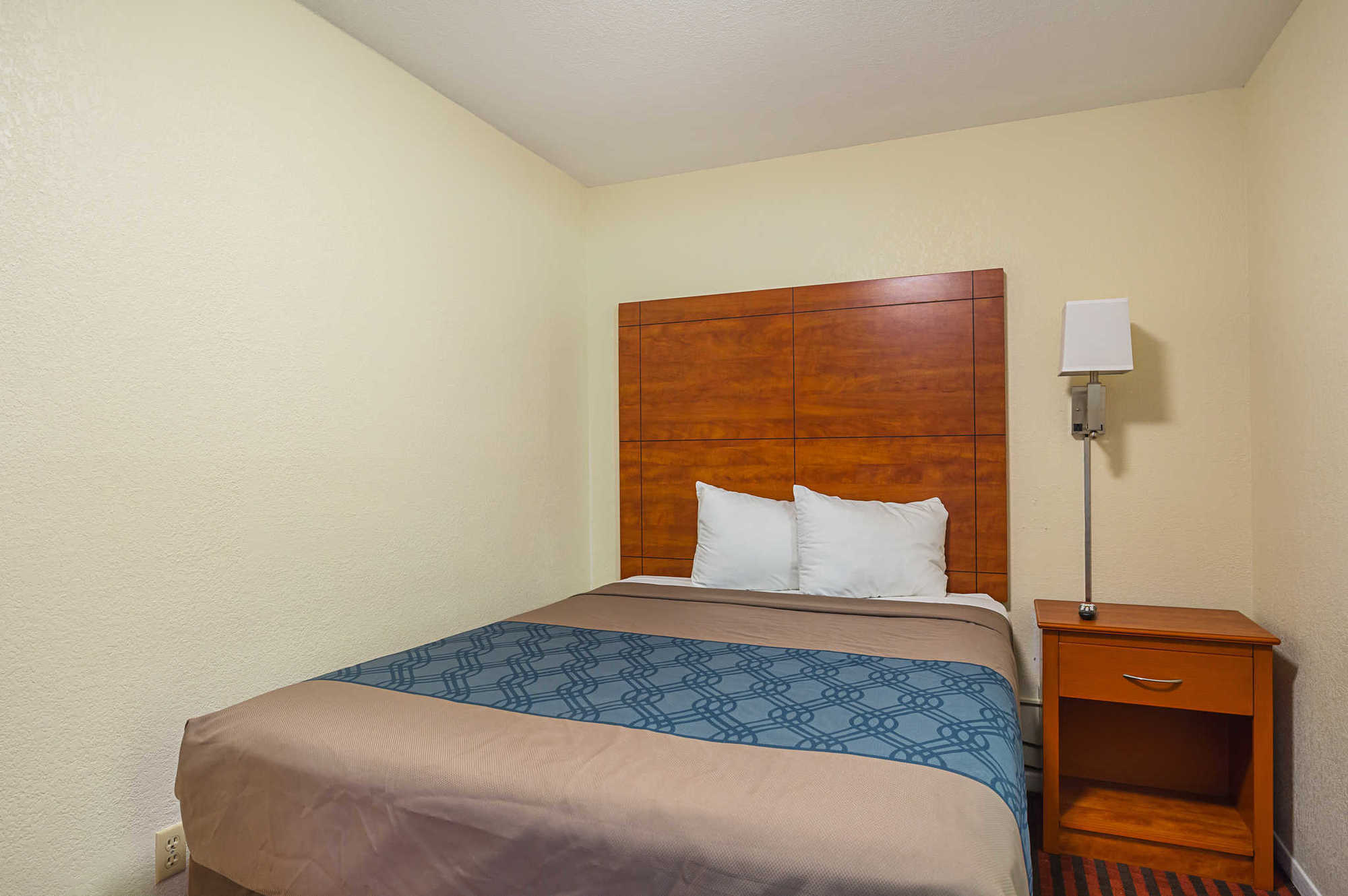 Econo Lodge Huntsville- University Area Quarto foto